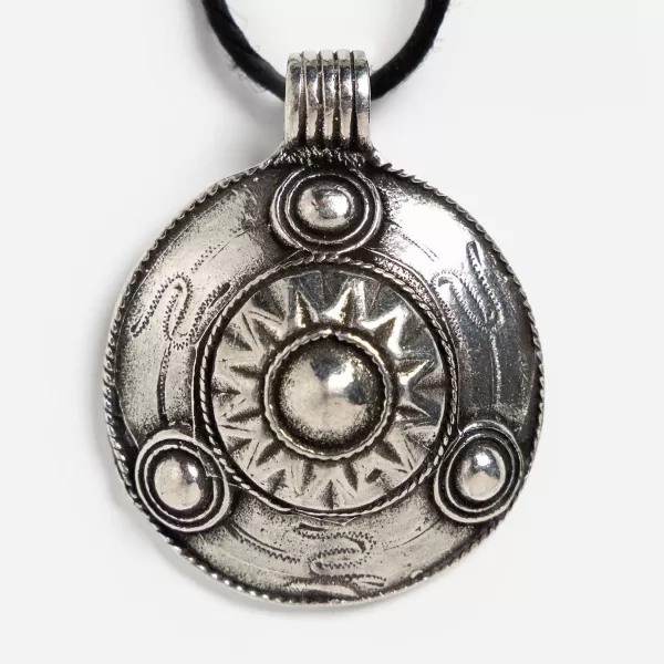 Nirvana, LLC Viking Shield Necklace Best Sale